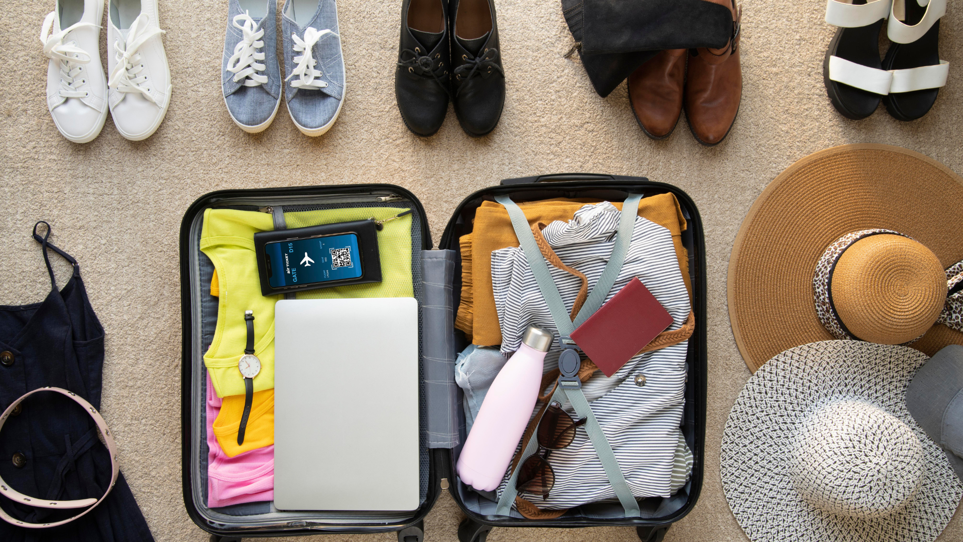 You are currently viewing What to Pack When You Travel: 10 Everyday Essentials